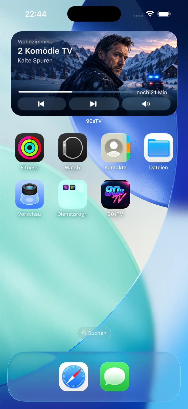 The 90sTV Home Screen widget, with a channel image, the current programme and three controls.